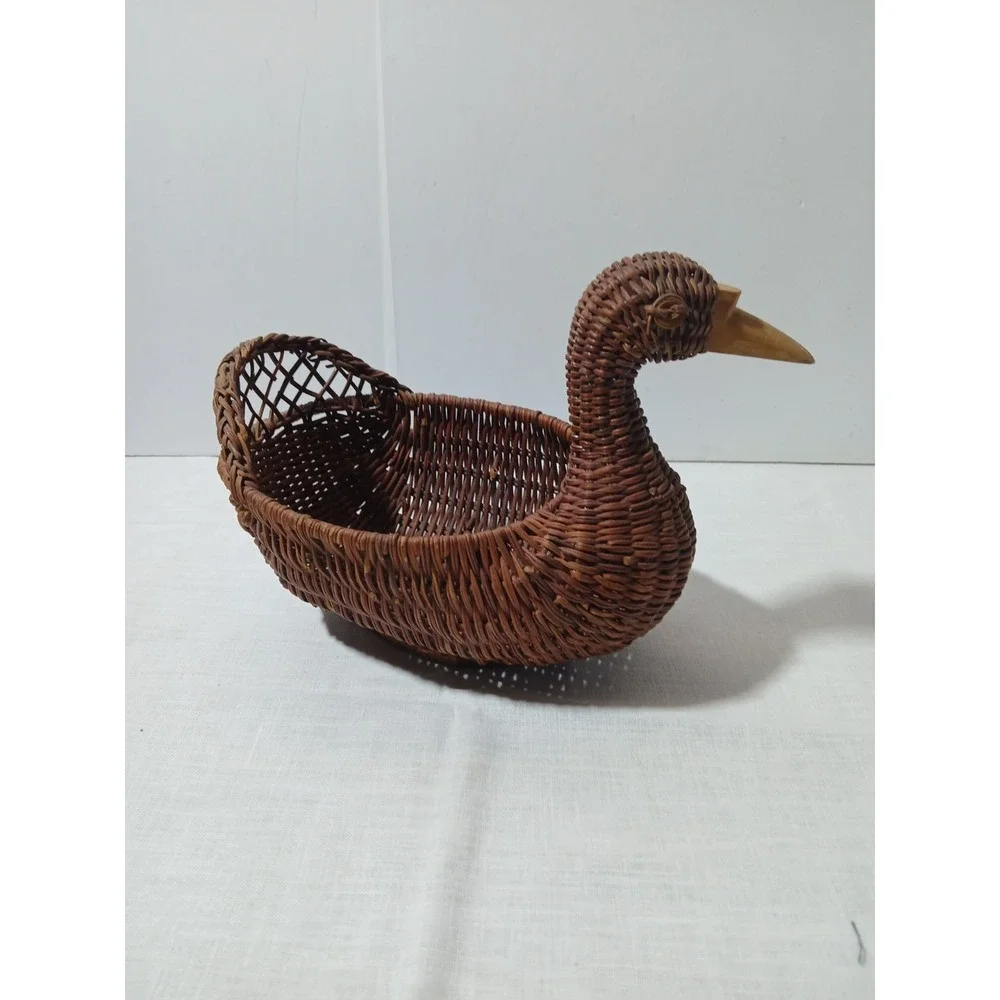 Wicker Duck Shaped Decorative Basket Brown Country Style Indoor Handmade Medium
